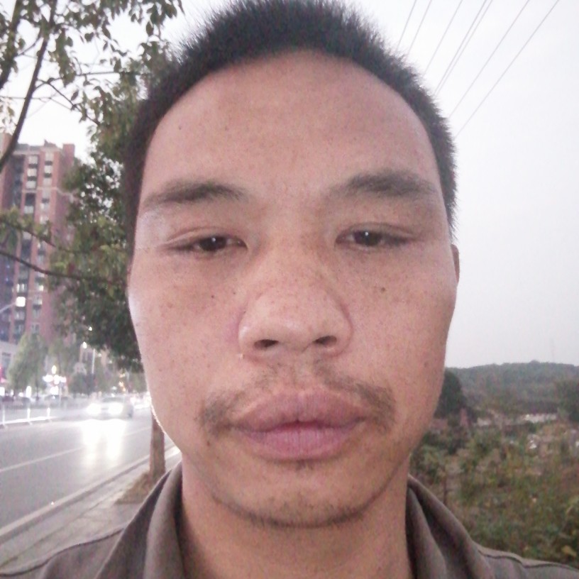 清秀笑奇迹的照片