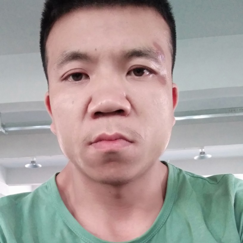 单亲曲中人的照片