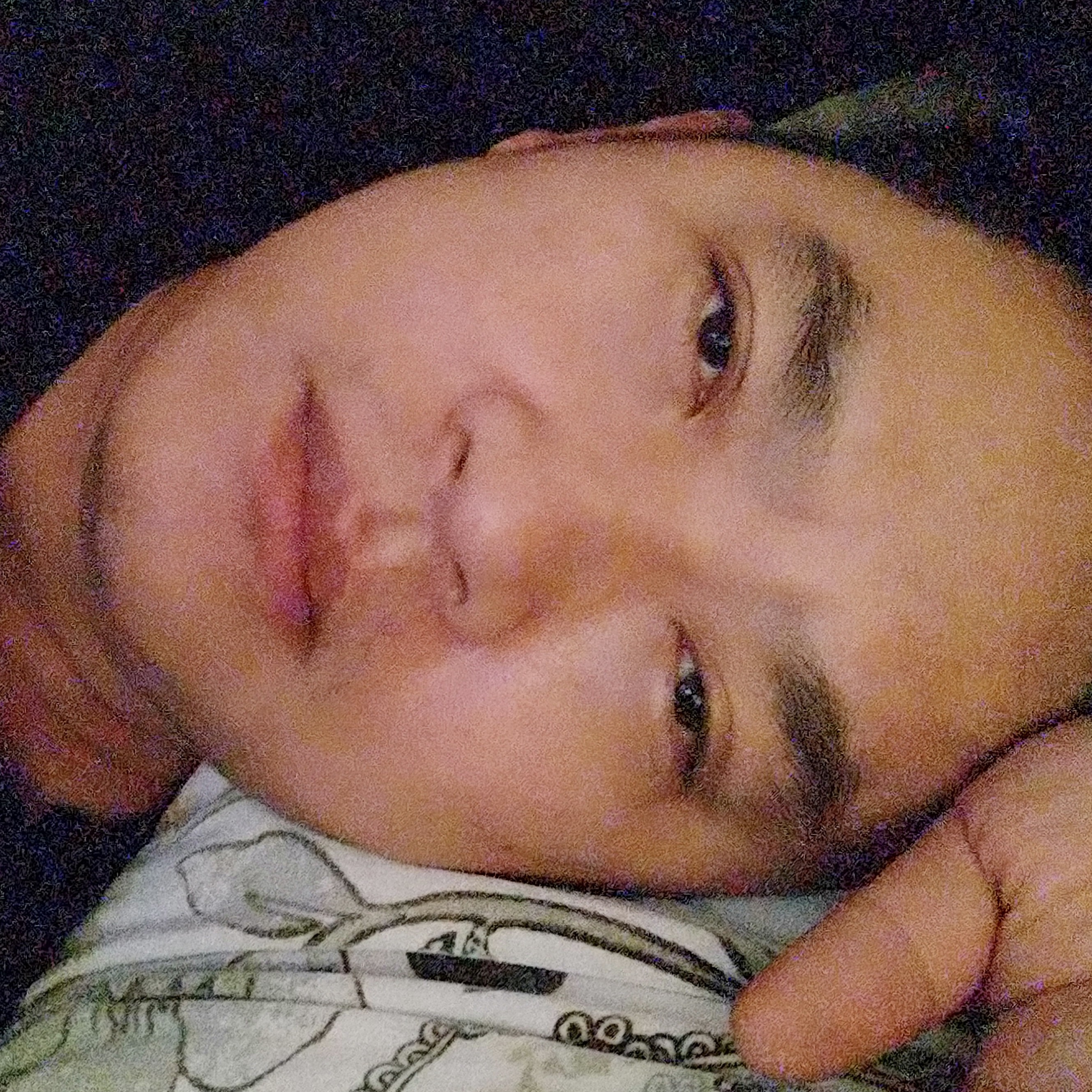 直率爱恋香烟的照片