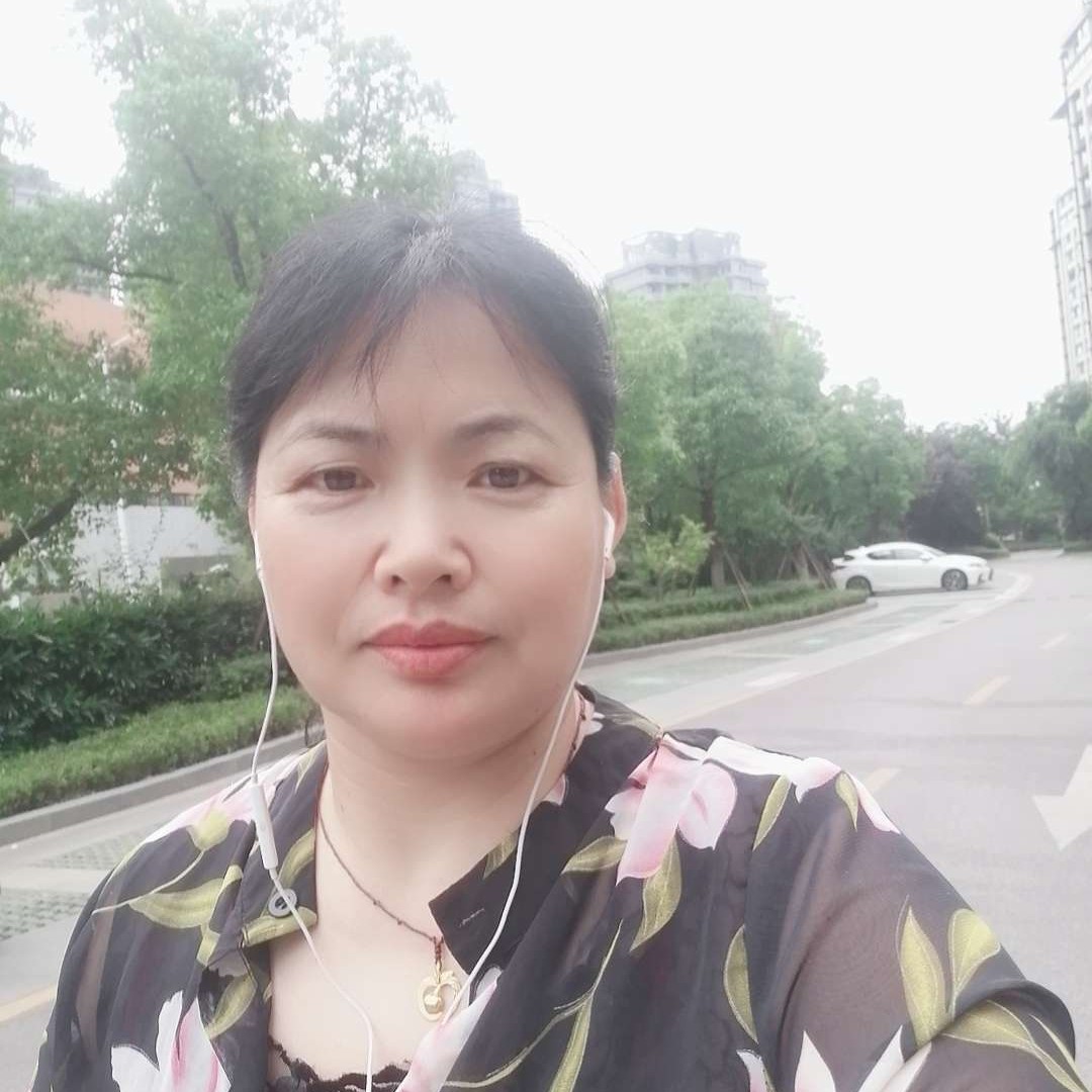 店员扯活泼的照片