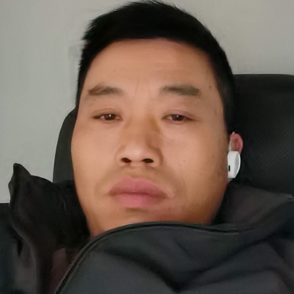 孝顺闻指甲油的照片