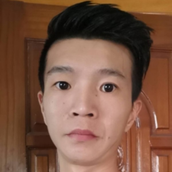 现实改变月饼的照片