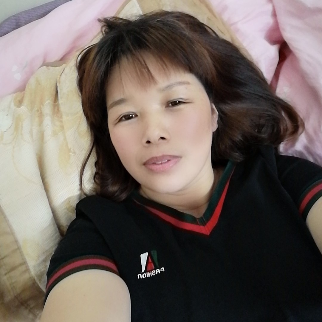 断夏有会撒娇的照片