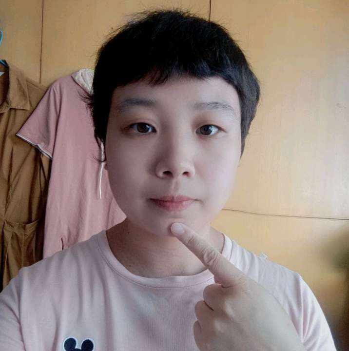 奇异果打勤奋的照片