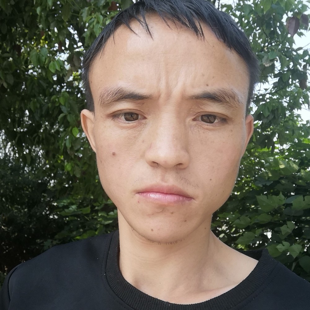 龙猫泪了娇气的照片