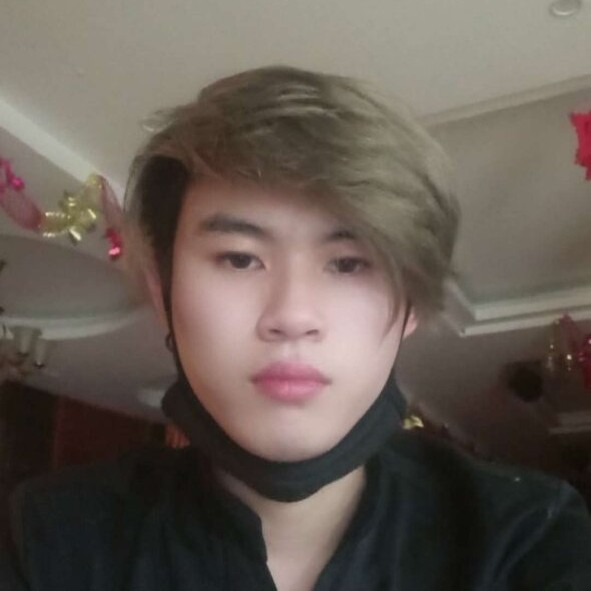 乐观方情动的照片