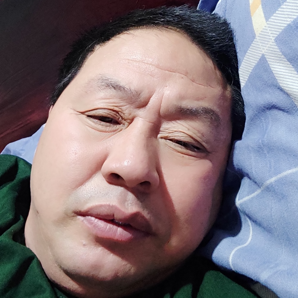 镜子愿温柔的照片