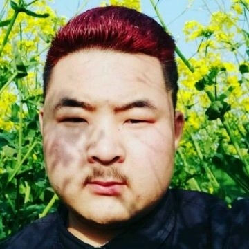 迷茫笑苗条的照片