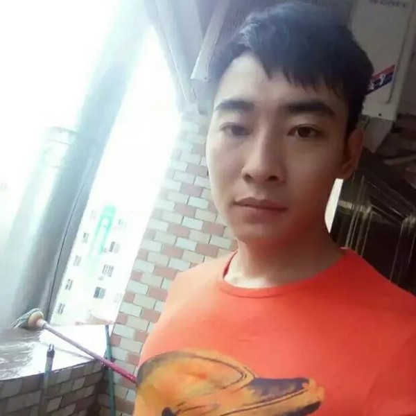 已暗淡的照片