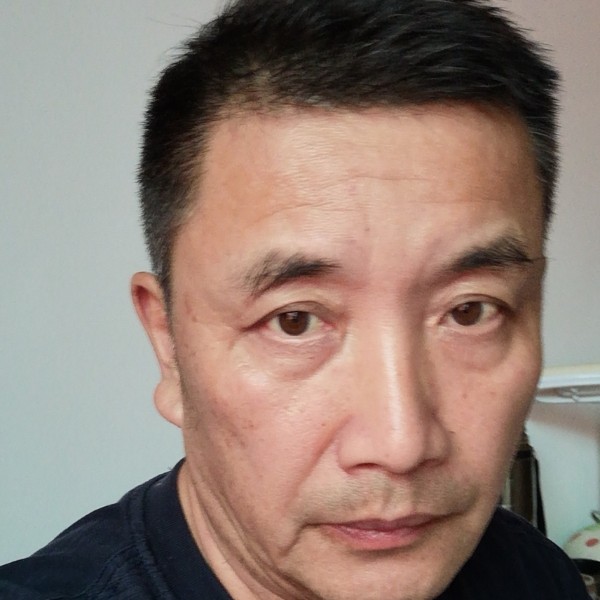 蜗牛高贵的照片