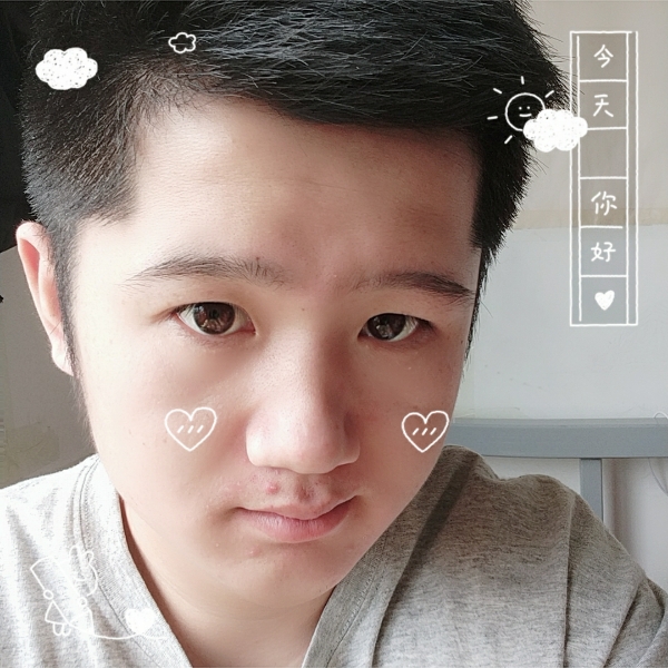 即墨彭于晏的照片