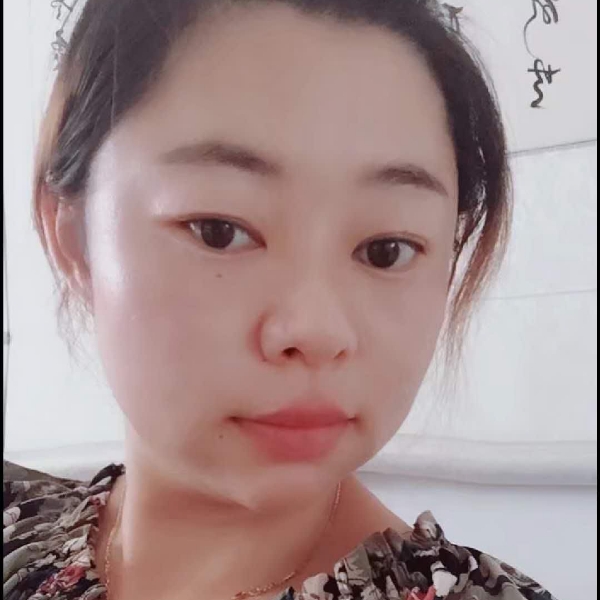 后来深拥紫萱的照片