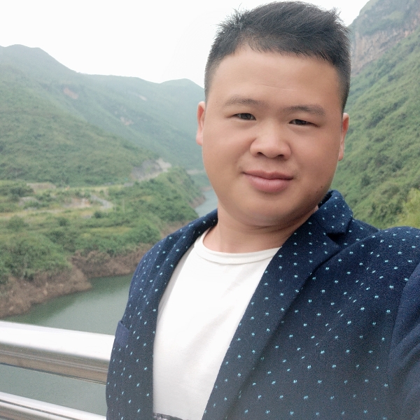 无私浅吻万宝路的照片