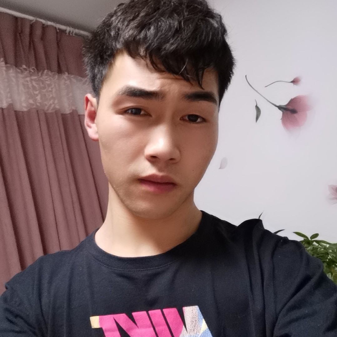 过默的照片