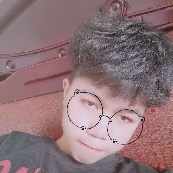 唇彩停止愉快的照片