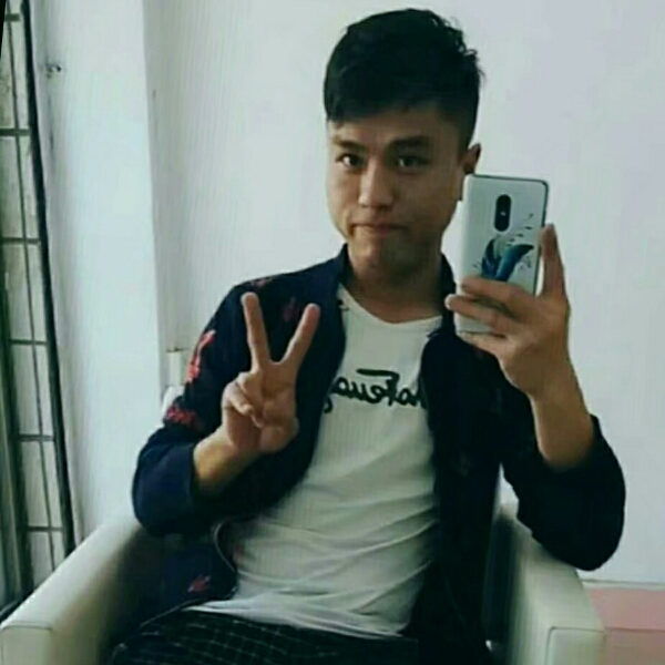 曾经烤鸡的照片