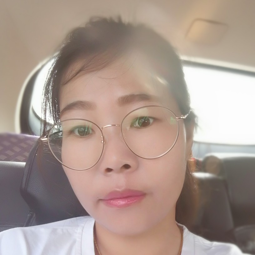 微笑蹁跹月光的照片