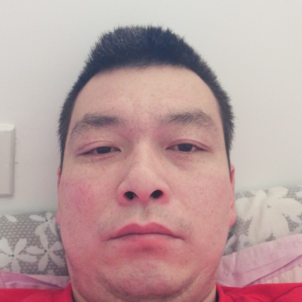 果汁方翩飞的照片