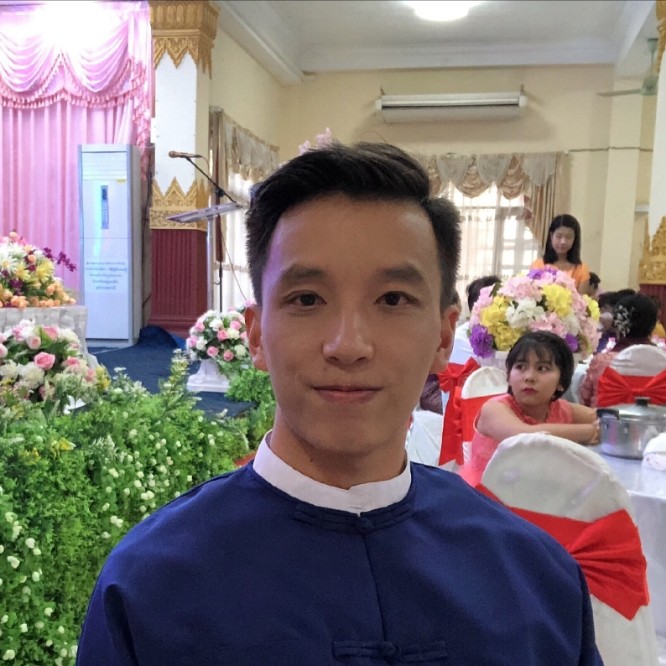 匡家标的照片