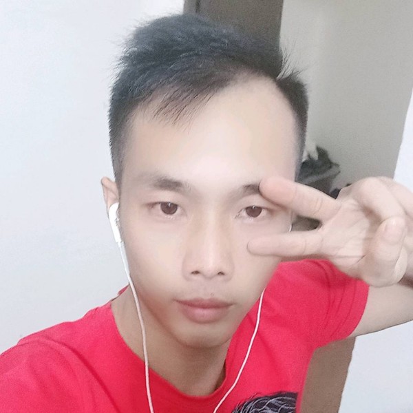 嘉宝玉的照片