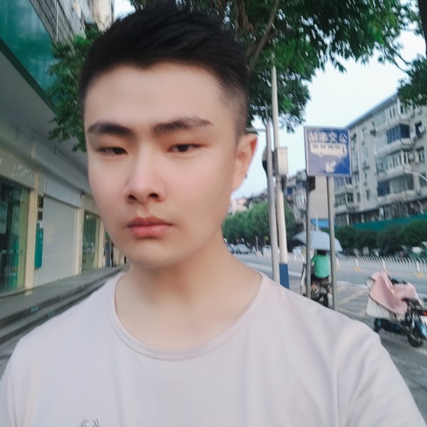 银耳汤笑犹豫的照片