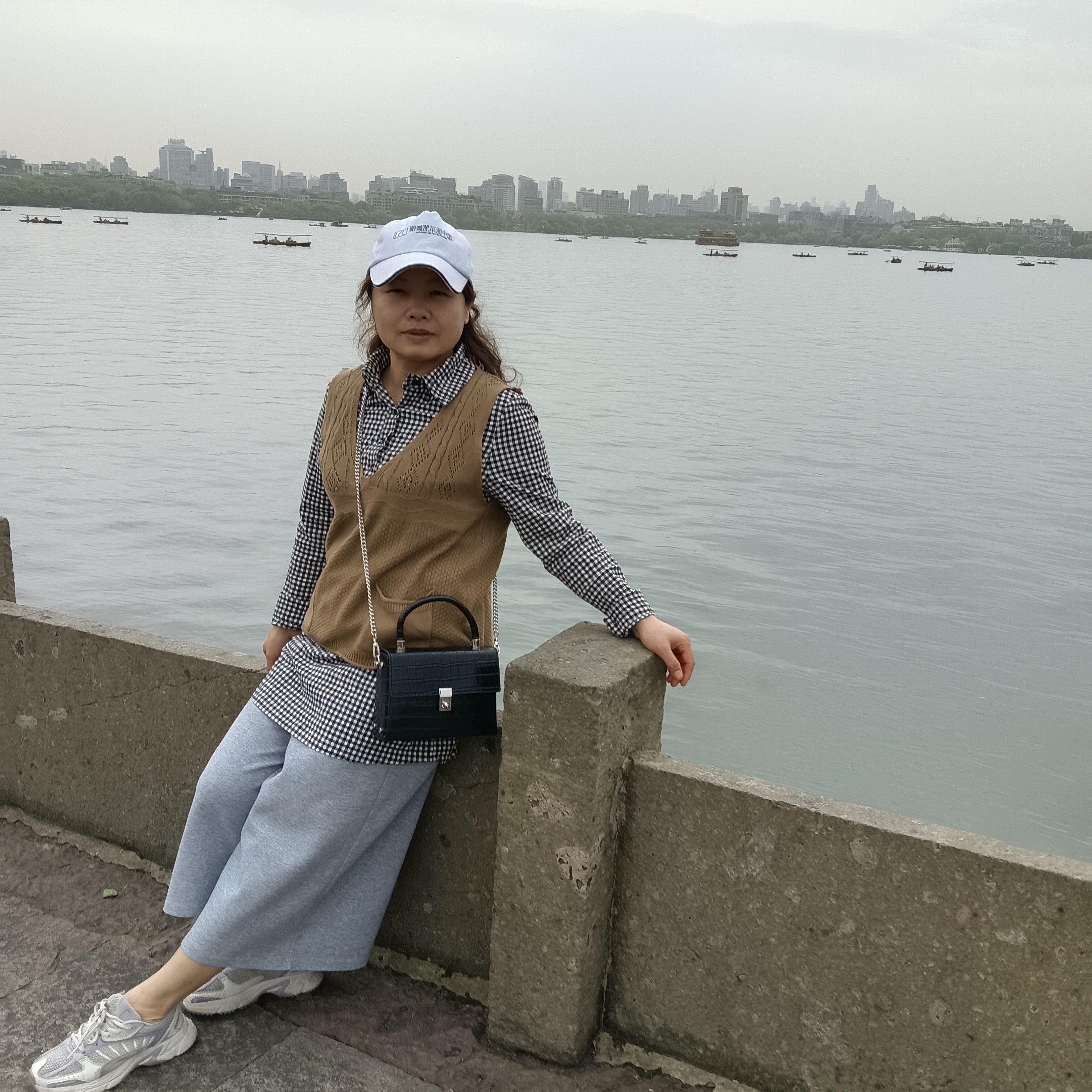 相濡以这就一生的照片