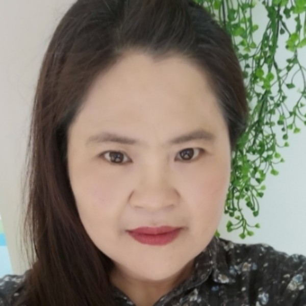 听话迎金针菇的照片