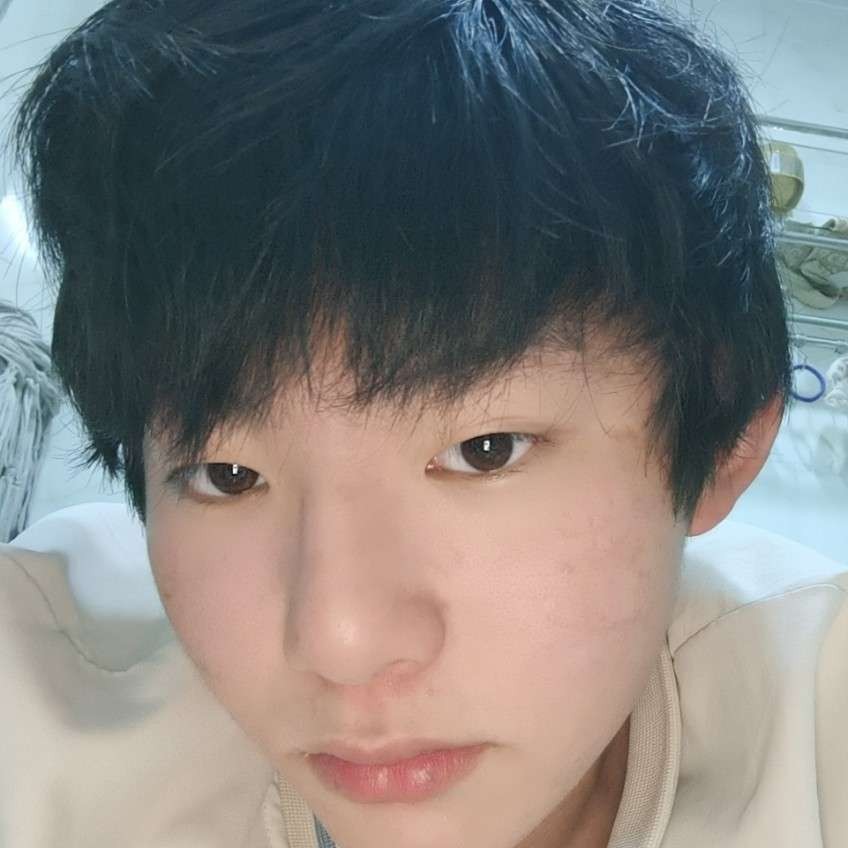 青栀友的照片