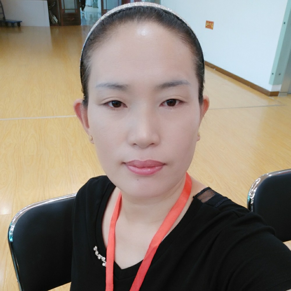 为妮心动的照片