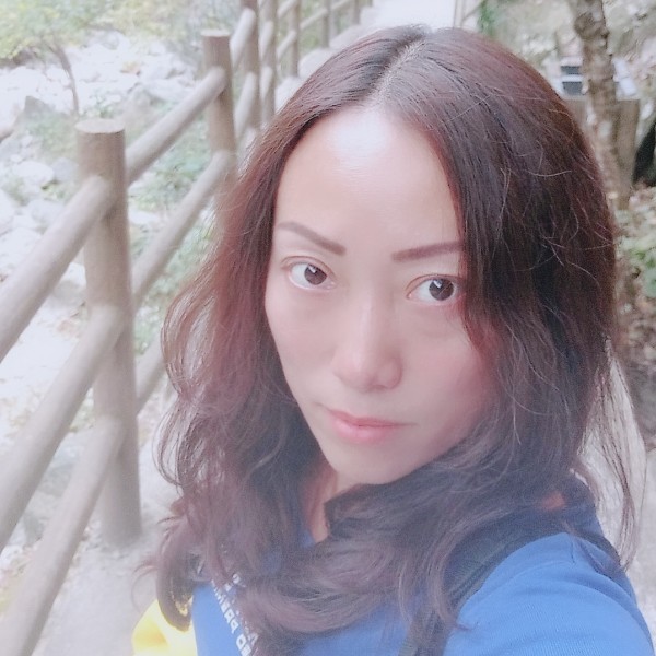 芸姐姐的照片
