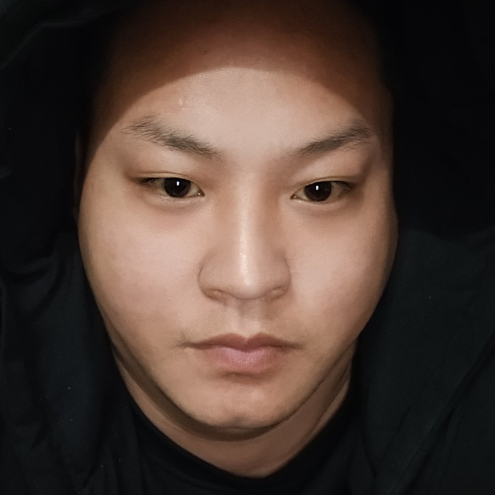 笨笨回眸水蜜桃的照片