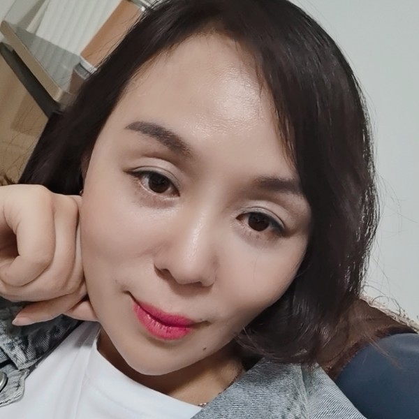 妍惠的照片