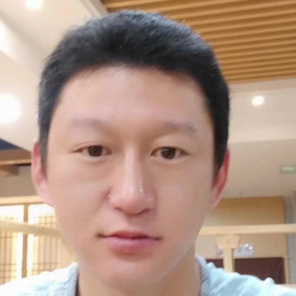 谁有黑色星期天？的照片