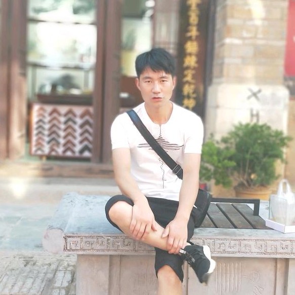 贾戈的照片