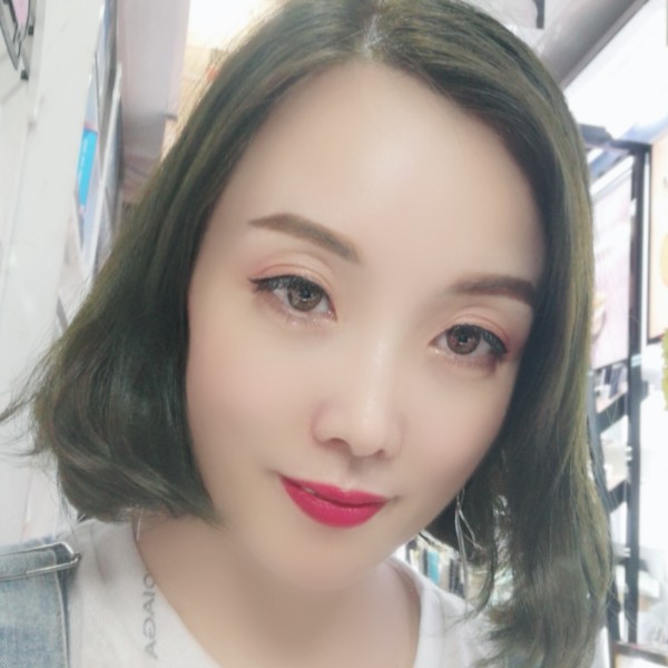 秋颜等于俊逸的照片