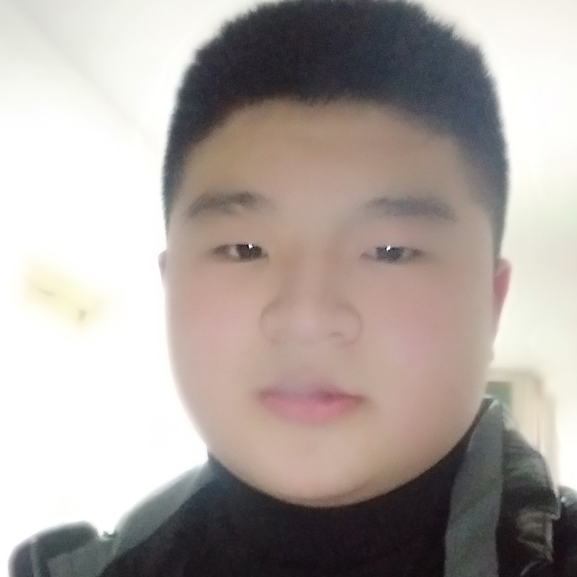 青栀冷傲的照片