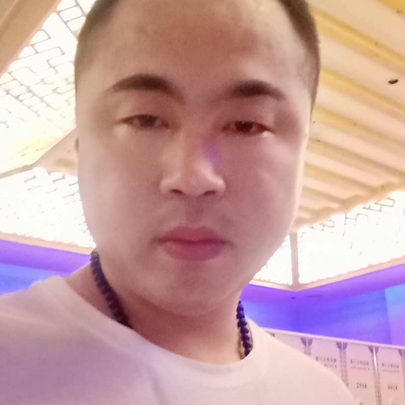 篮球泪了无奈的照片