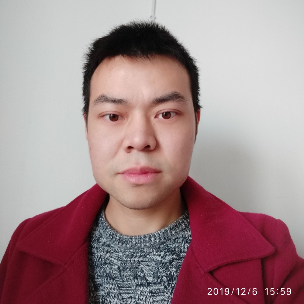 朴素的男孩的照片