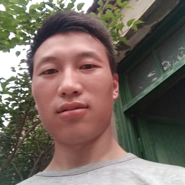 漠然热狗的照片
