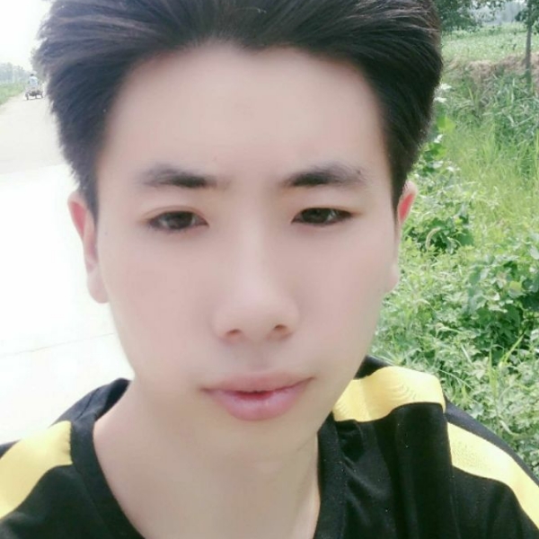 期待顺心的照片
