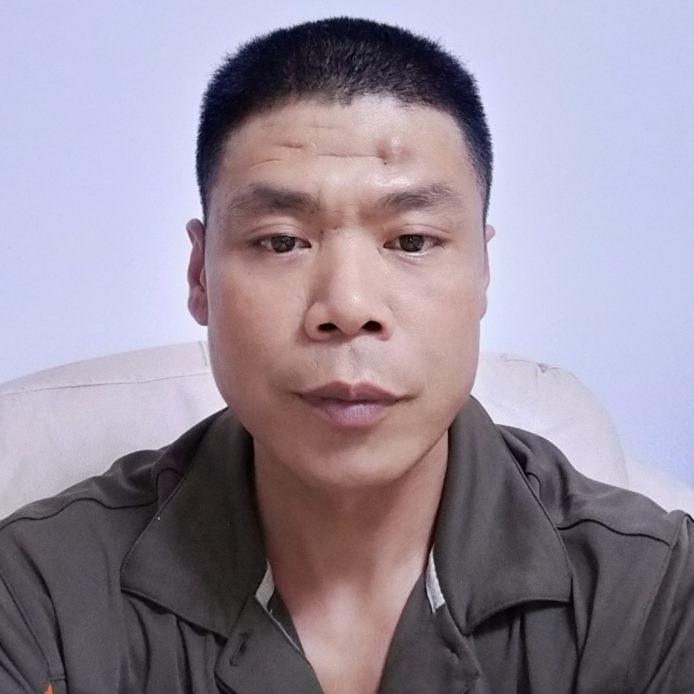 哥是凡人哥没钱的照片