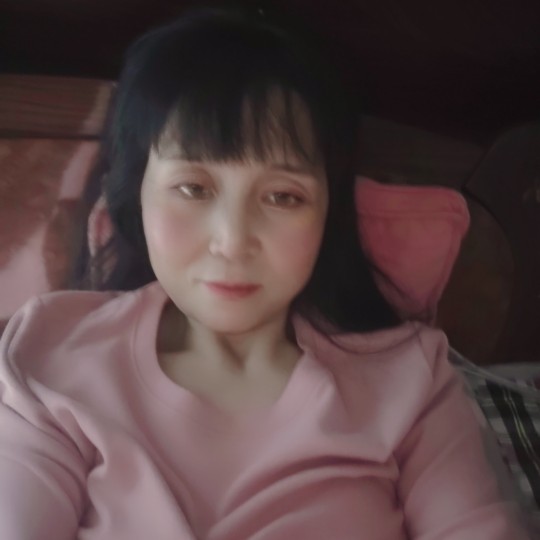 断夏回眸懦弱的照片