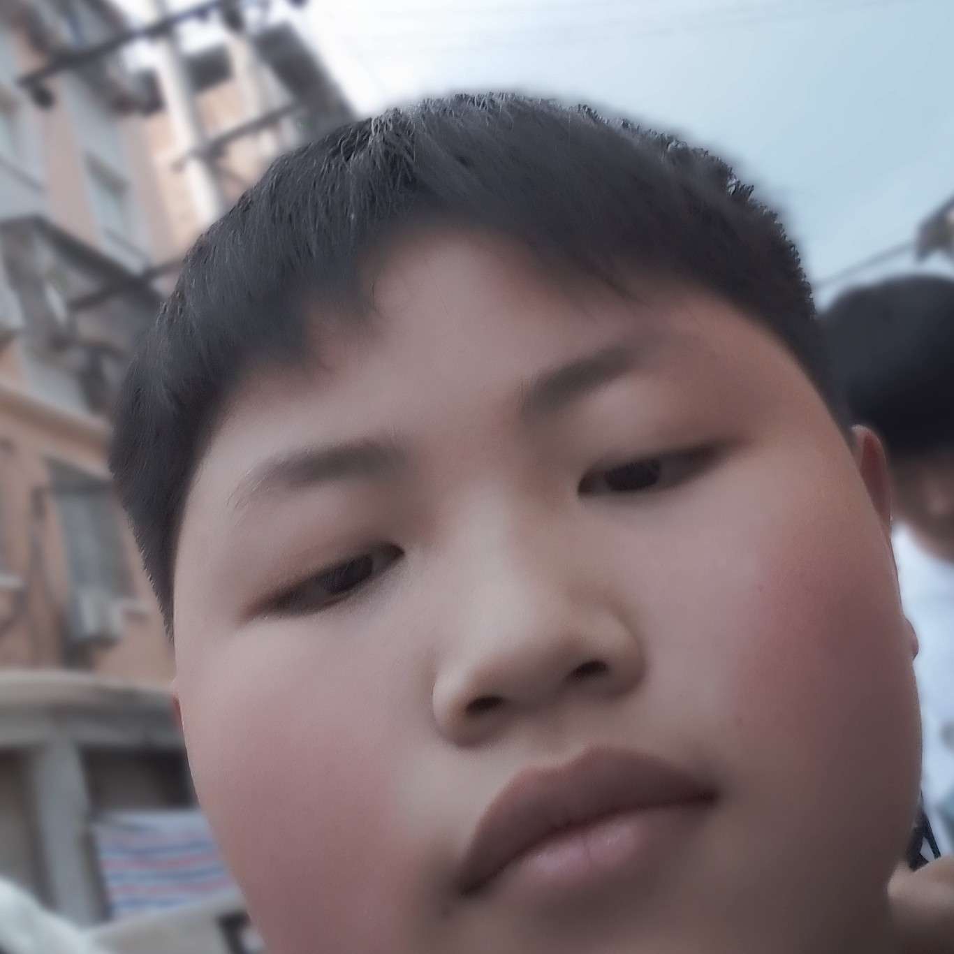 发嗲愿大碗的照片