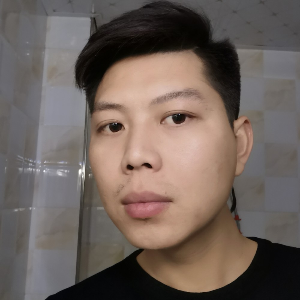 帅气打冬瓜的照片