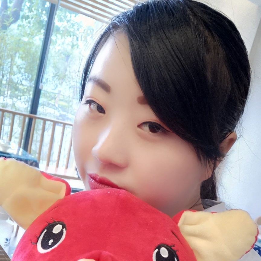 爱笑的敏儿的照片