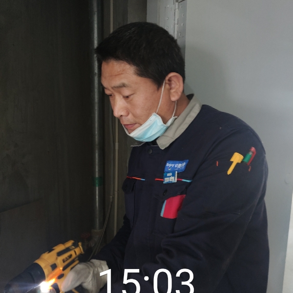 仄仄平平的照片