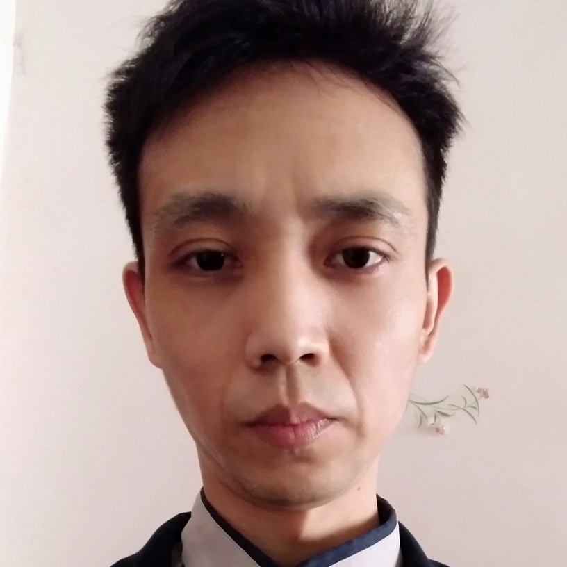 刘三少爷的照片