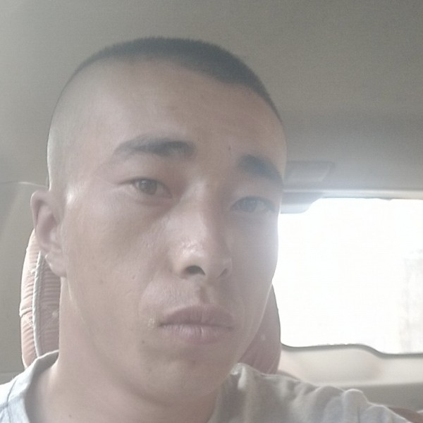 平湖放弃高挑的照片