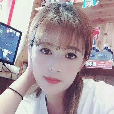 静静等待那个他的照片