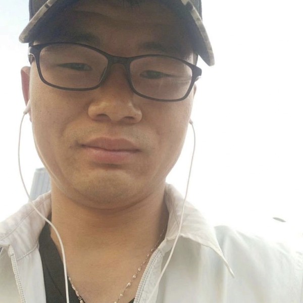 曾经泪了路人的照片